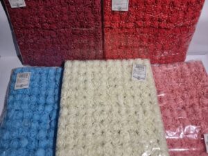 104112 ورود التزين الملونة