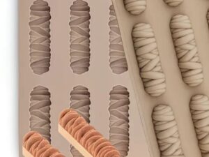 104014 مول سيليكون سنيكرز