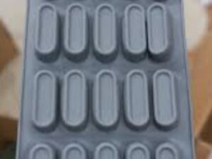 104025 مول سيليكون أوفال مثقوب